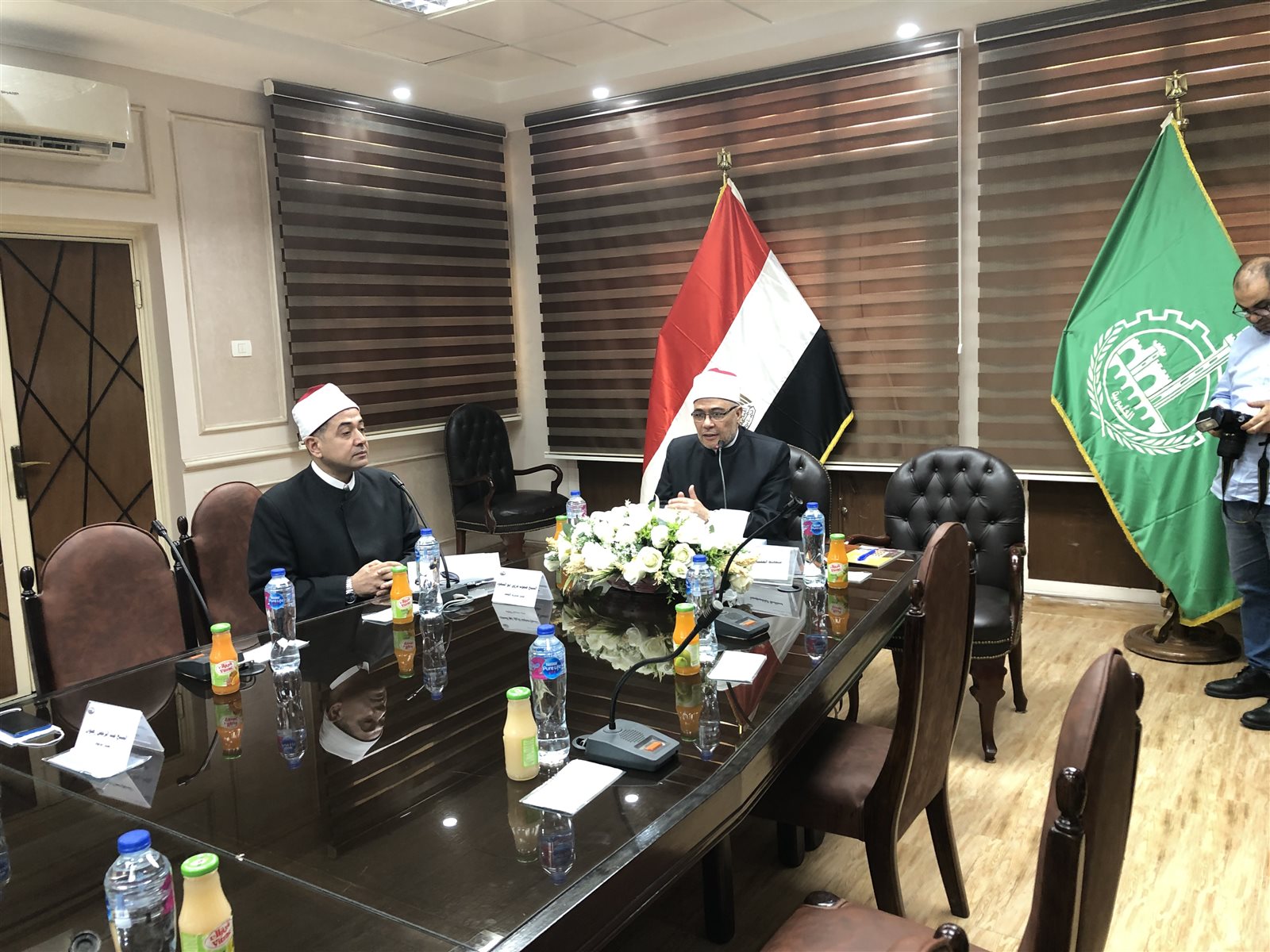 5515867E-1F30-461C-8F6A-40972D591819