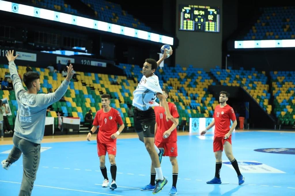 منتخب مصر والجزائر يد (3)