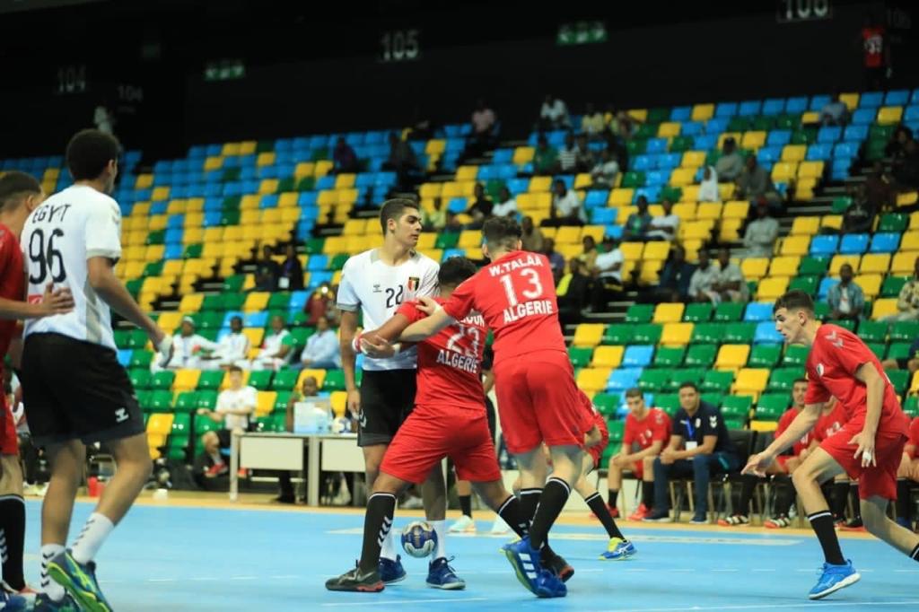 منتخب مصر والجزائر يد (7)