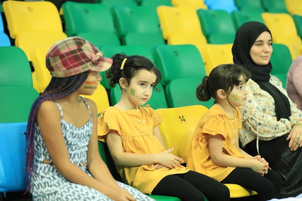 منتخب مصر والجزائر يد (12)