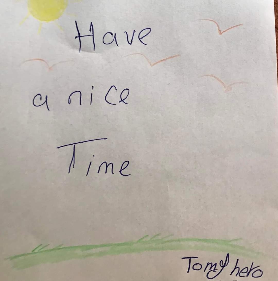 الرسالة الأخيرة من أسرة الطبيب له قبل الحادث 2