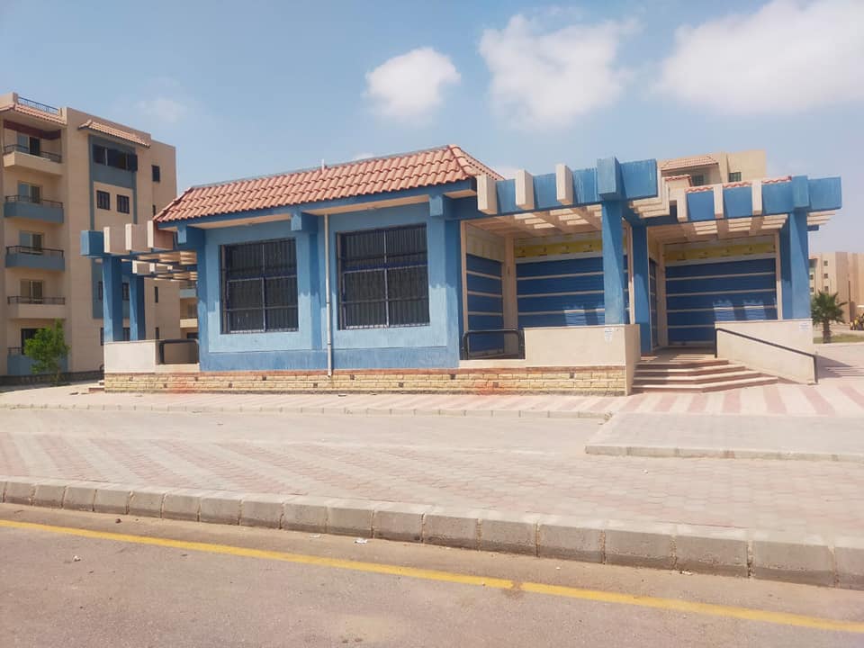 طرح محلات تجارية وصيدليات للبيع في مزاد علني 02