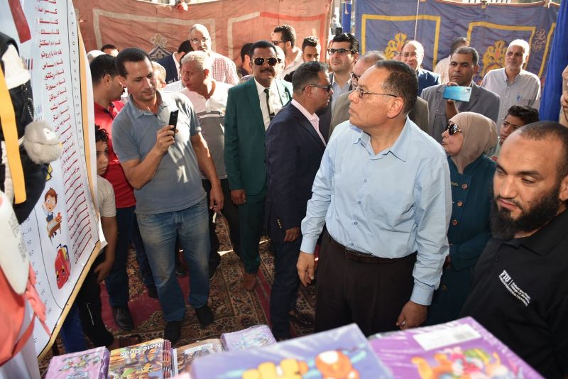 افتتاح معرض أهلا مدارس بالشرقية 04