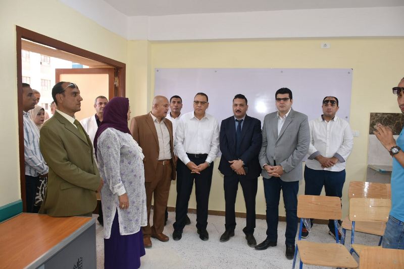 افتتاح المدرسة الفنية التجارية المتقدمة بالزقازيق 01