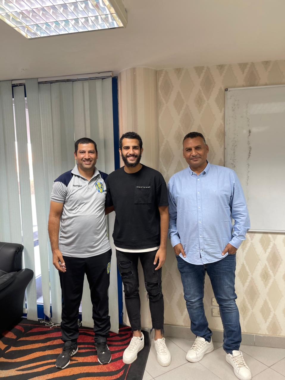 محمد عصام سموحة (1)