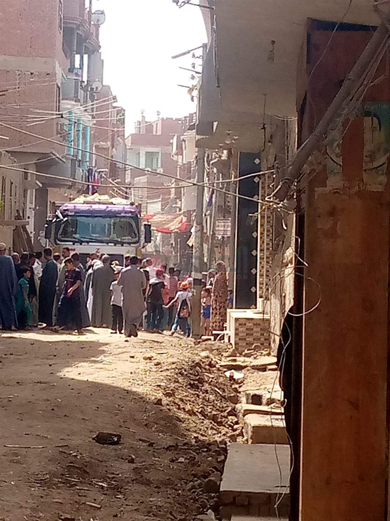 received_1270377777079907