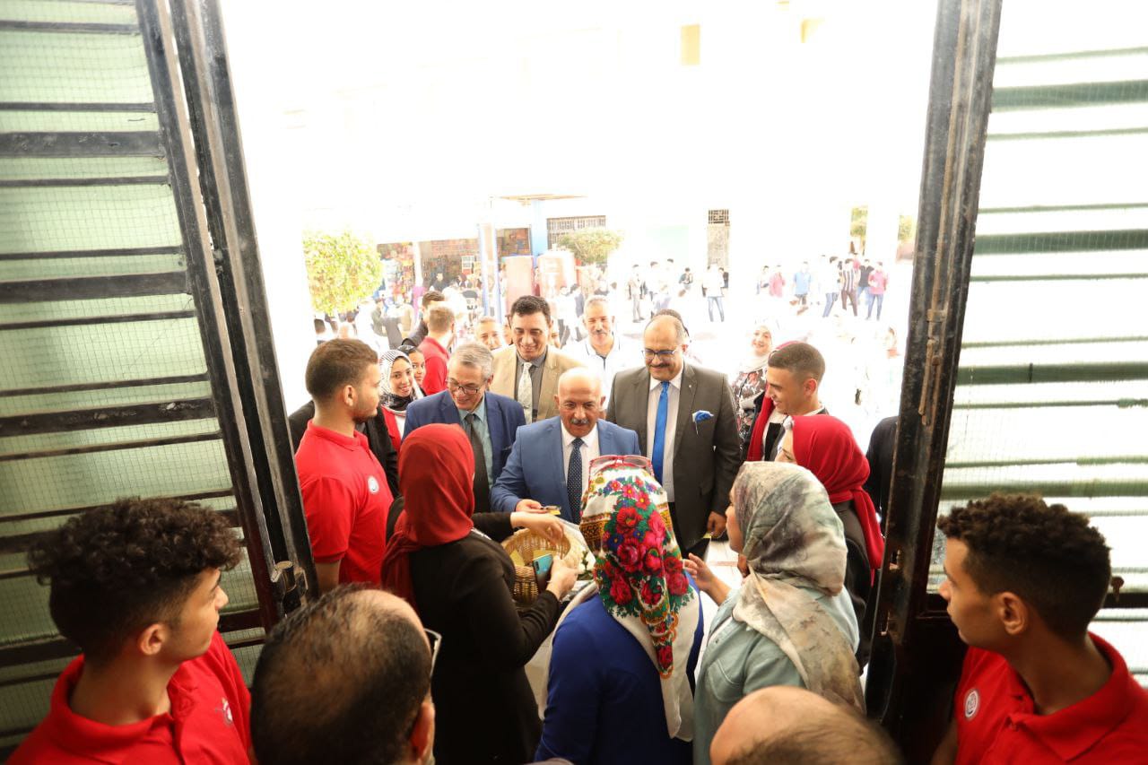 العام الدراسي الجديد في جامعة الزقازيق 07