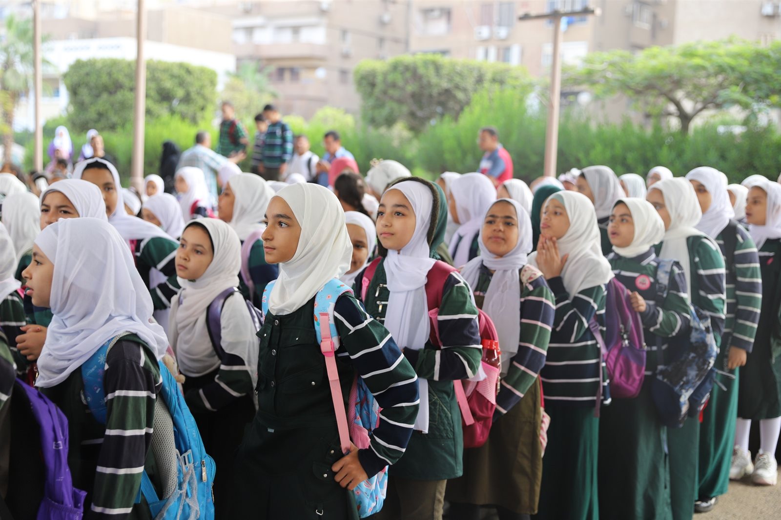     رئيس المعاهد الأزهرية ينفقد مجمع معاهد مدينة نصر 