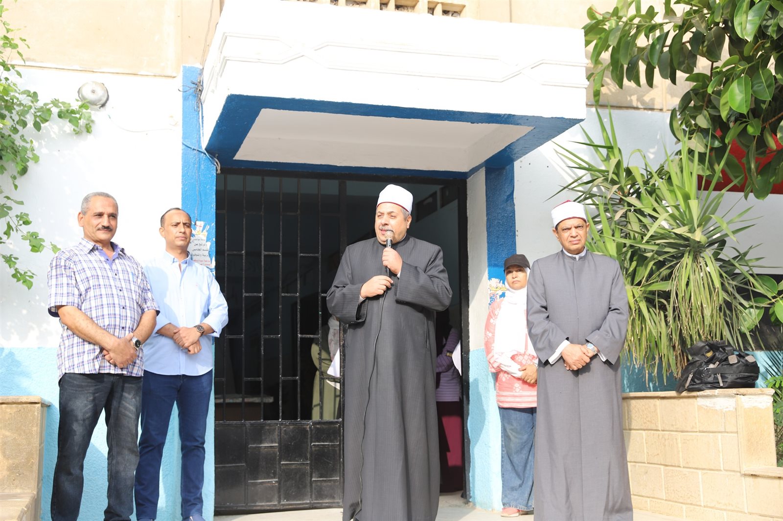     رئيس المعاهد الأزهرية ينفقد مجمع معاهد مدينة نصر 