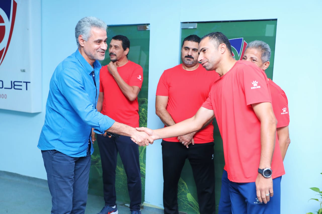 فريق بتروجيت (7)