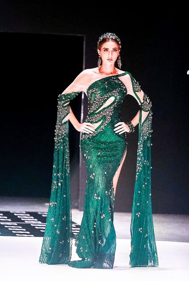 عرض أزياء هاني البحيري في دبي (10)