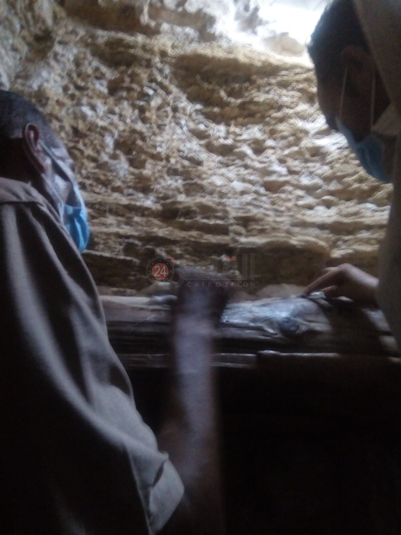 أعمال ترميم وصيانة هرم ميدوم بـ بني سويف (3)