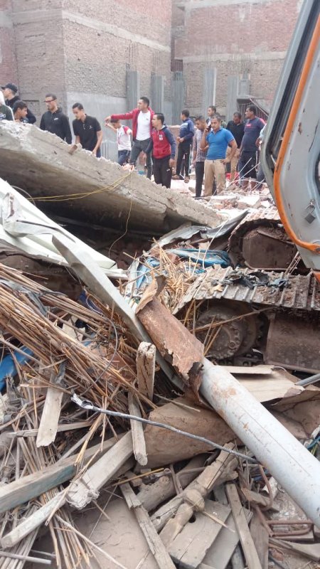 انهيار عقار الشرقية 01