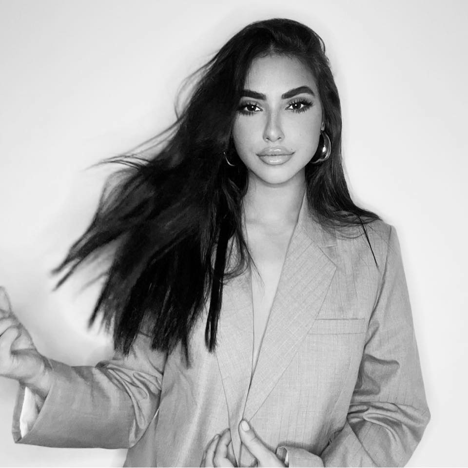 فريق عمل مسلسل كامل العدد (4)