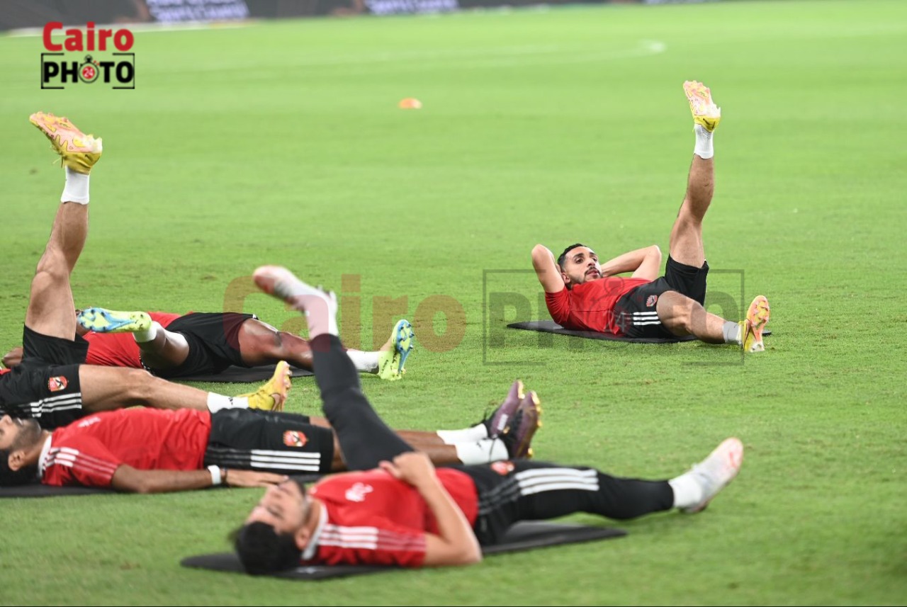 مران الأهلي (20)