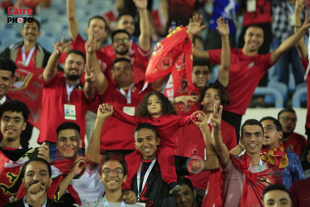 الأهلي والداخلية (25)