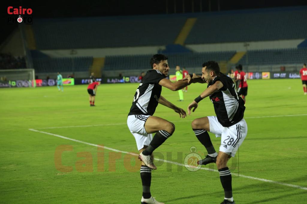 الأهلي والداخلية (28)