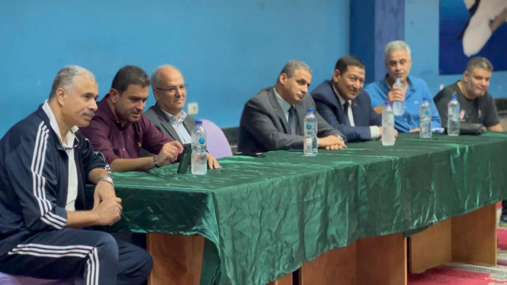 طائرة بتروجيت (5)