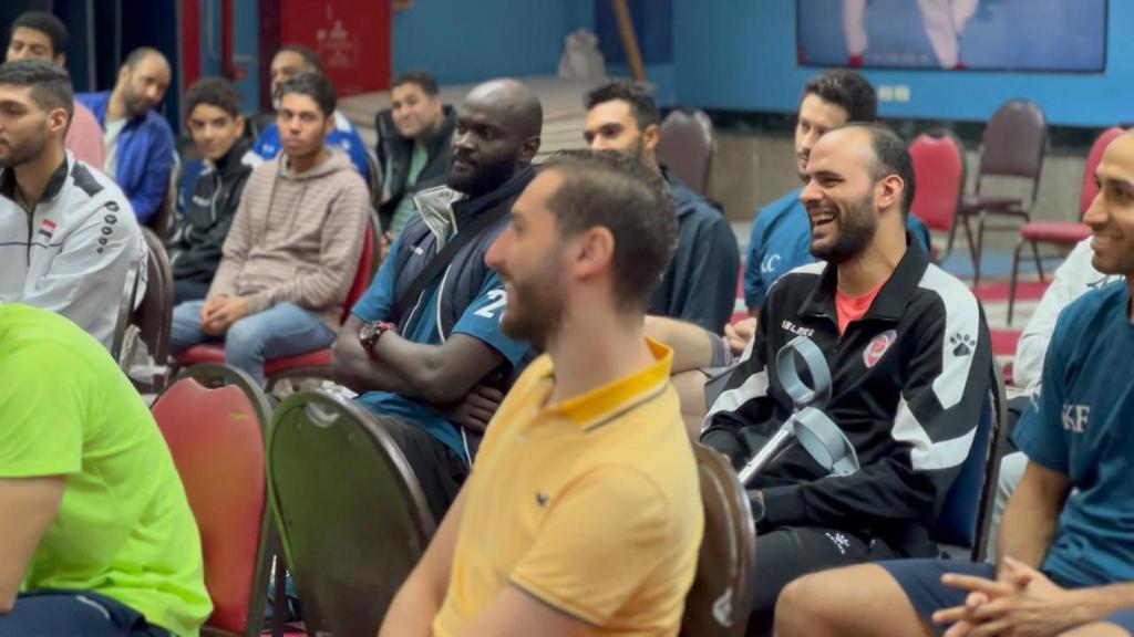 طائرة بتروجيت (11)