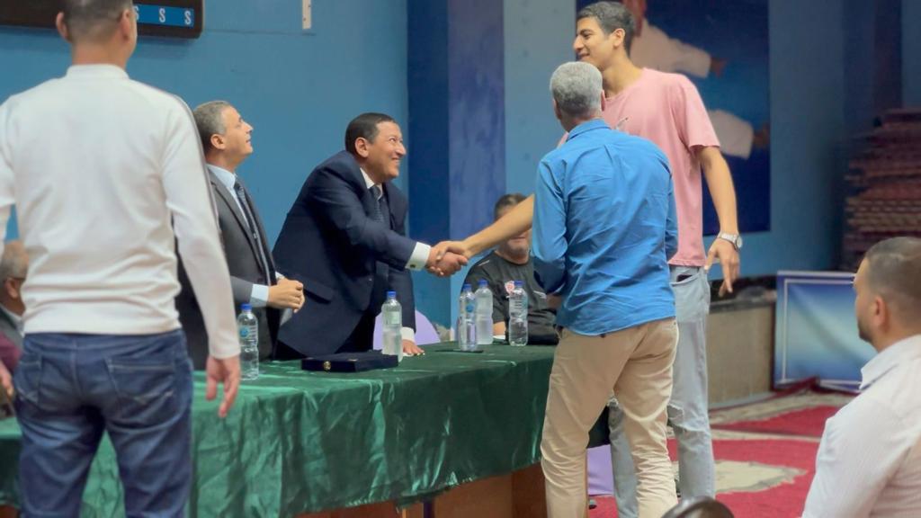 طائرة بتروجيت (15)