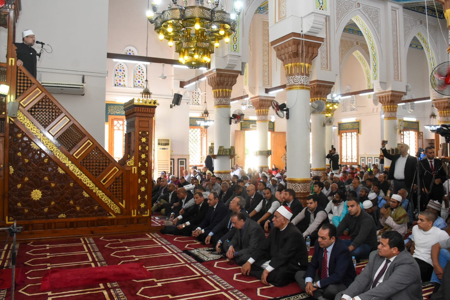 افتتاح المسجد1