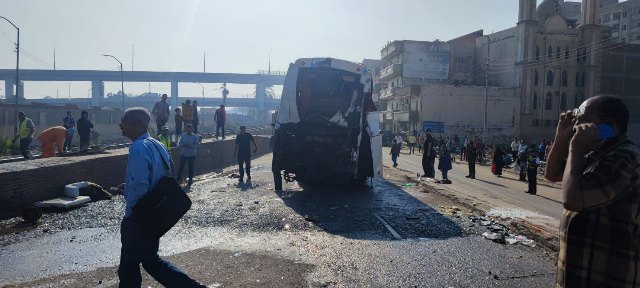 الأتوبيس بعد الحادث 03