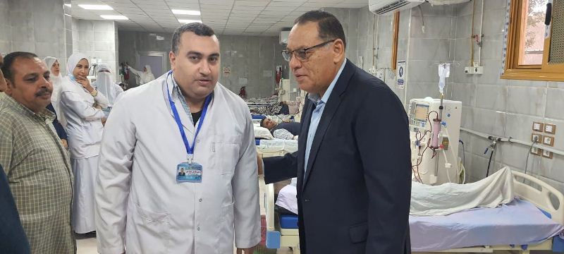 جولة محافظ لشرقية في مستشفى بلبيس المركزي 03