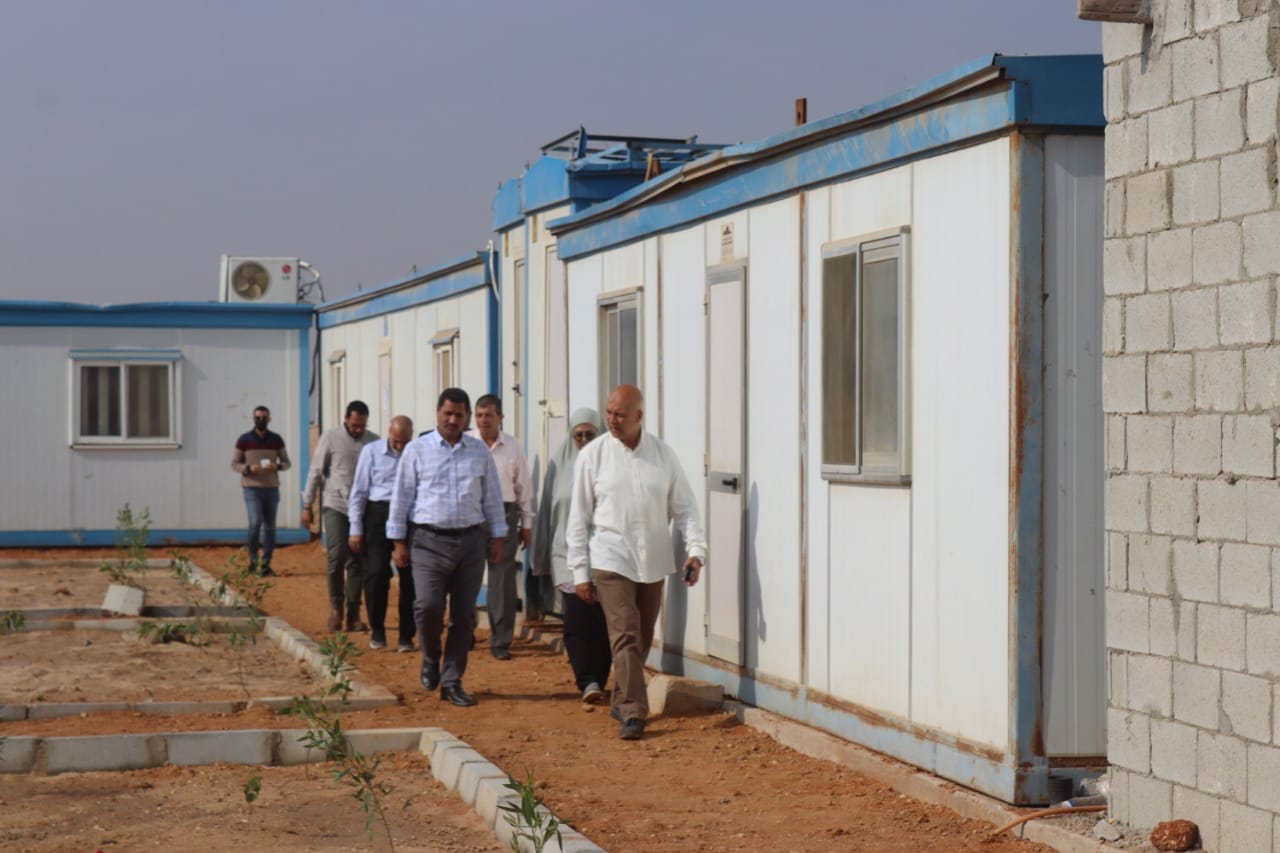 رئيس مدينة العاشر من رمضان خلال الجولة 05