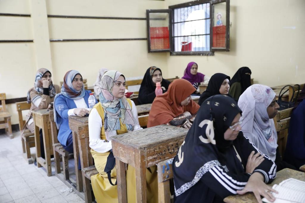 وكيل الأزهر يواصل جولته في صعيد مصر