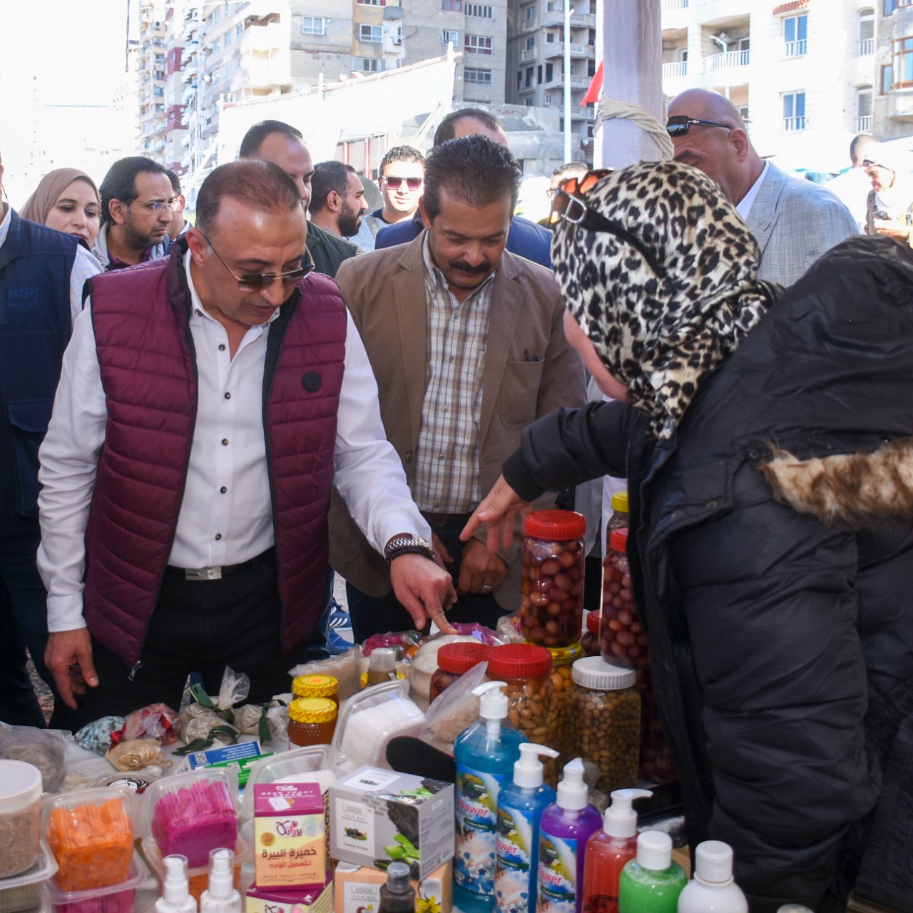 محافظ الإسكندرية