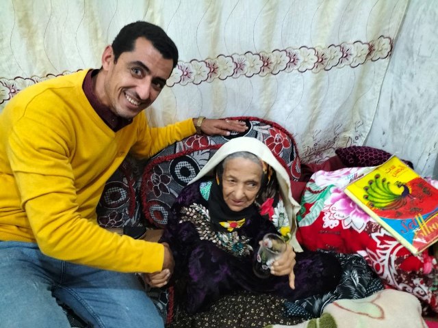 سيدة فاقوس 03