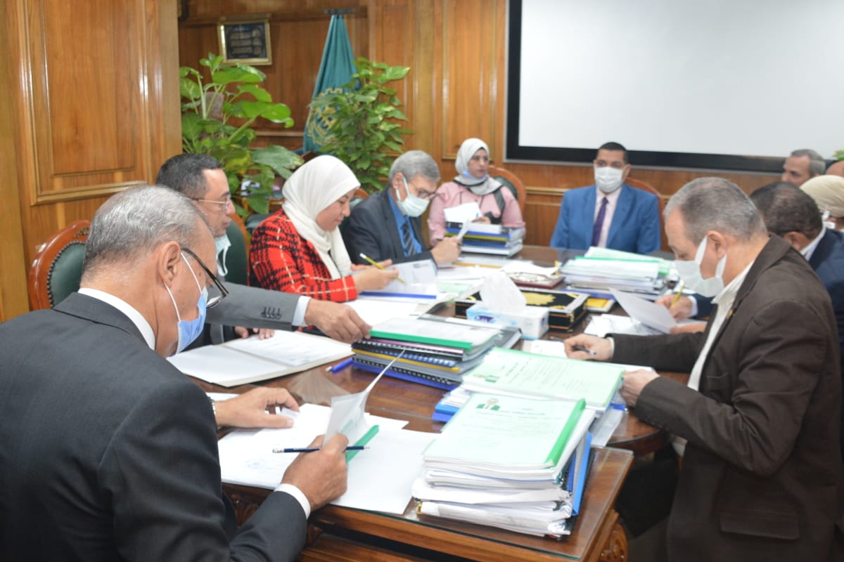 6F1E54F9-14C6-4582-B589-25DA64C8FE3E