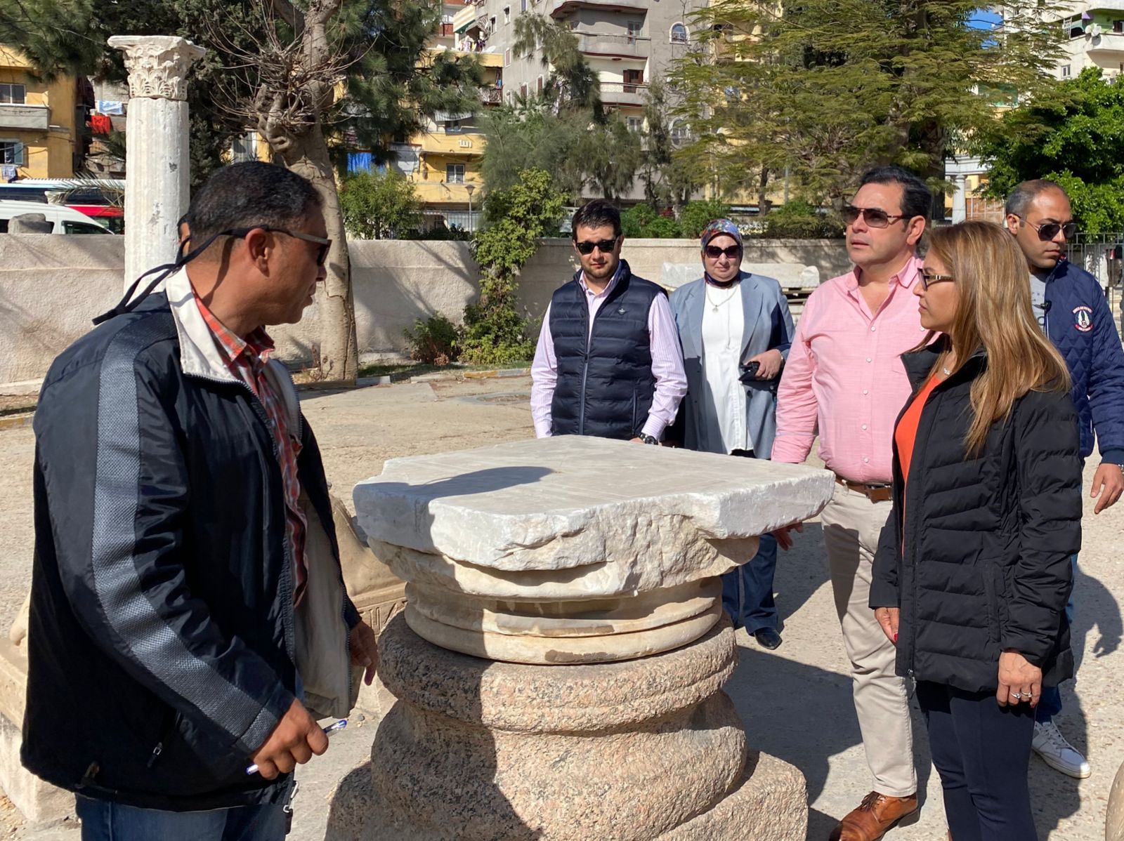 رئيس غواتيمالا السابق يزور كوم الشقافة بالإسكندرية 