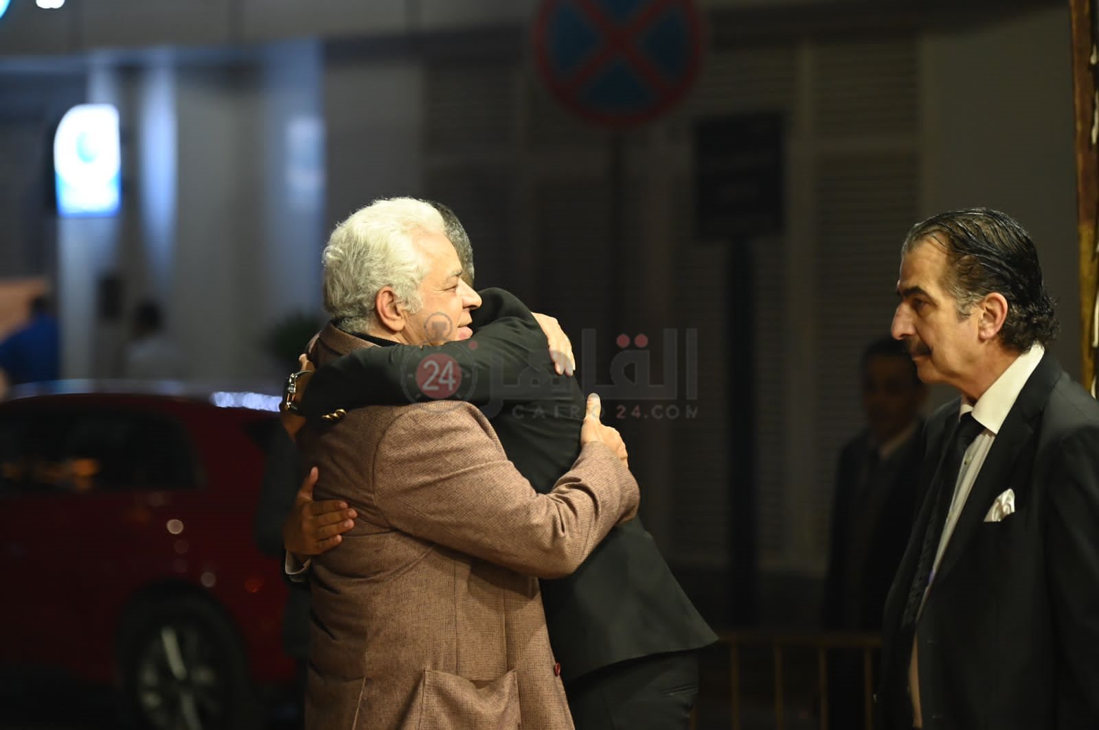 عزاء والدة الكاتب الصحفي محمود المملوك رئيس تحرير القاهرة 24 (4)