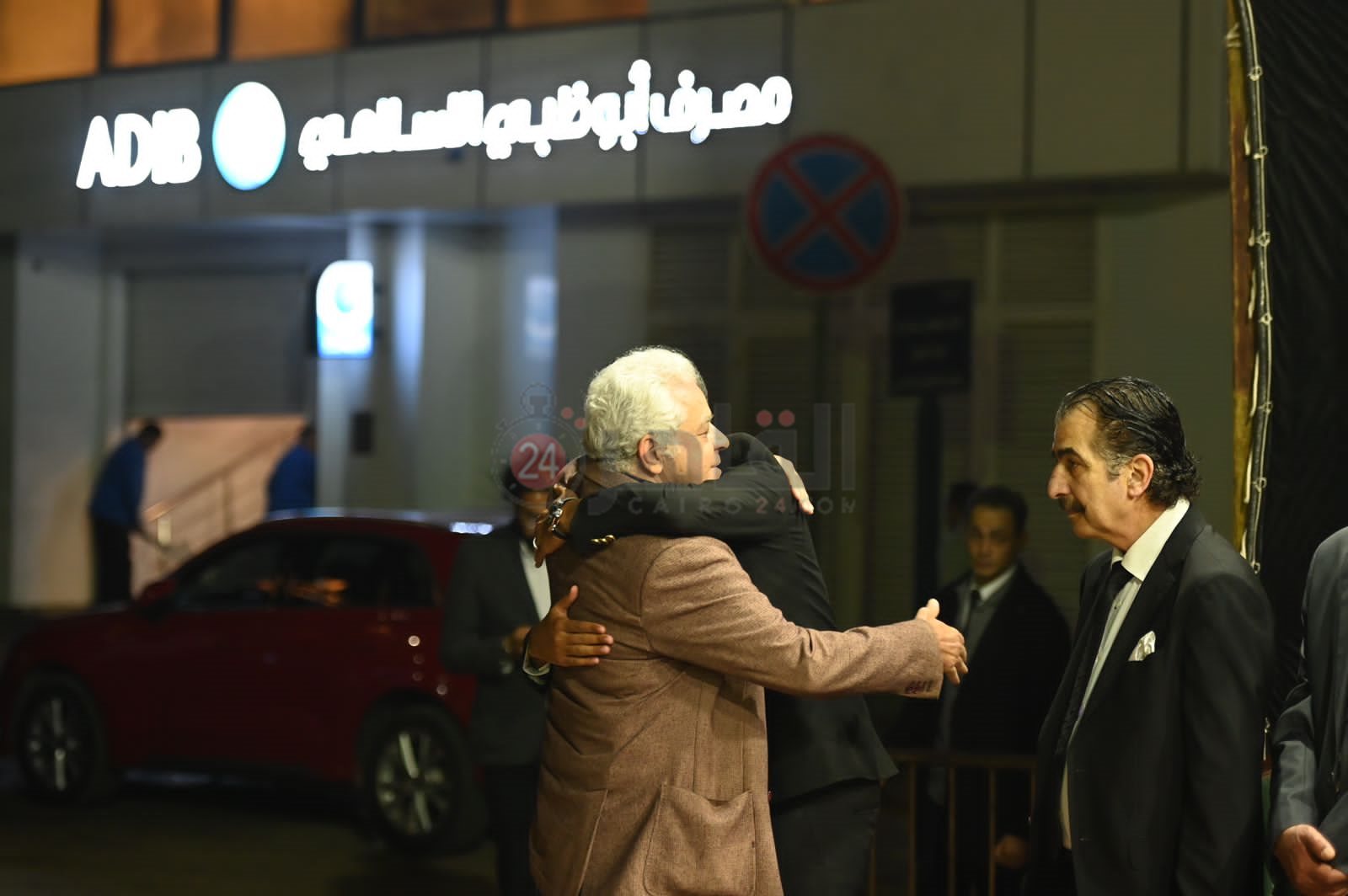 عزاء والدة الكاتب الصحفي محمود المملوك رئيس تحرير القاهرة 24 (5)