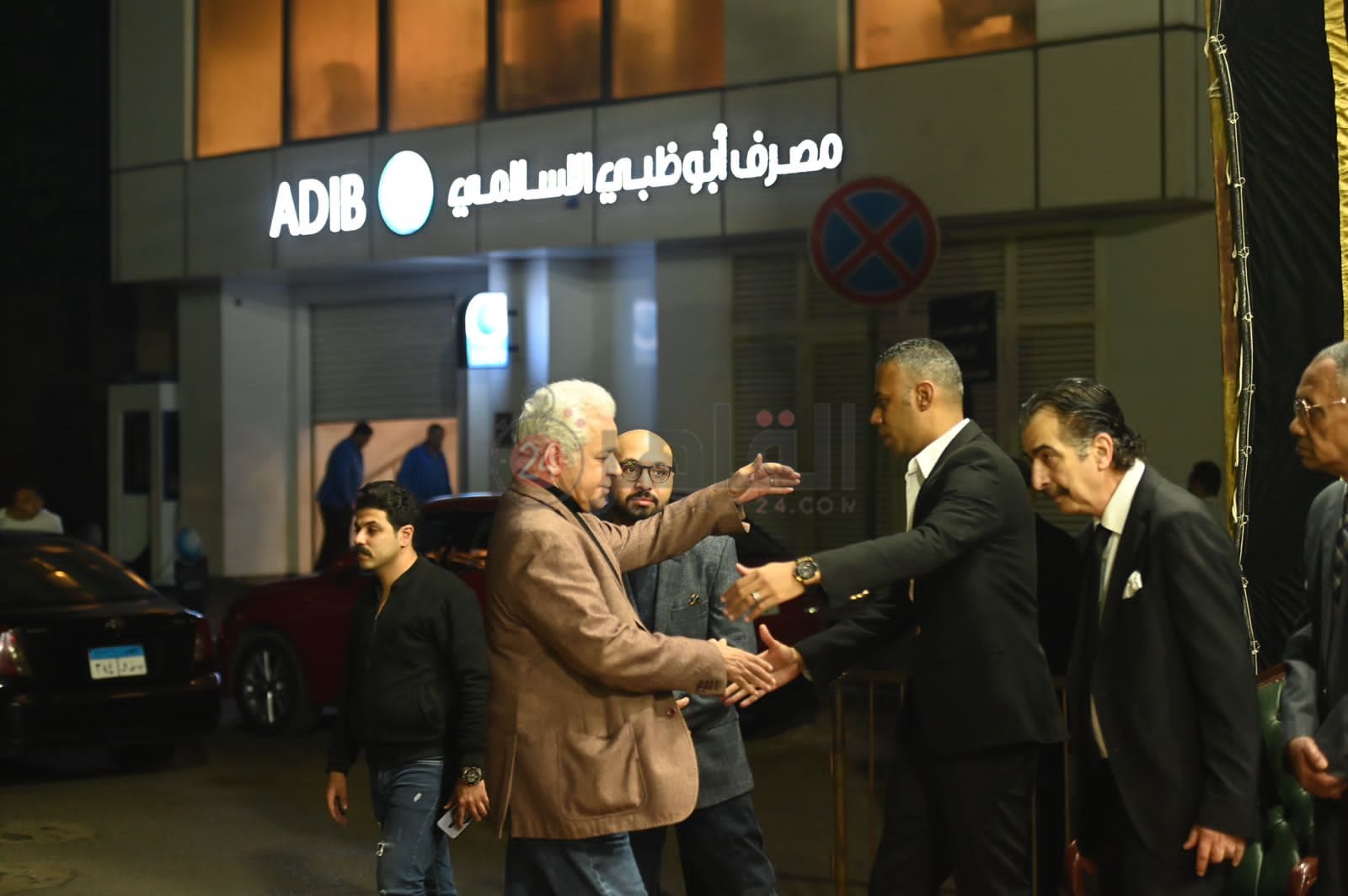 عزاء والدة الكاتب الصحفي محمود المملوك رئيس تحرير القاهرة 24 (7)