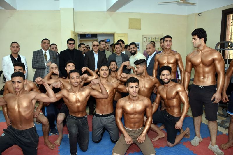 زيارة وزير الشباب والرياضة للشرقية 05