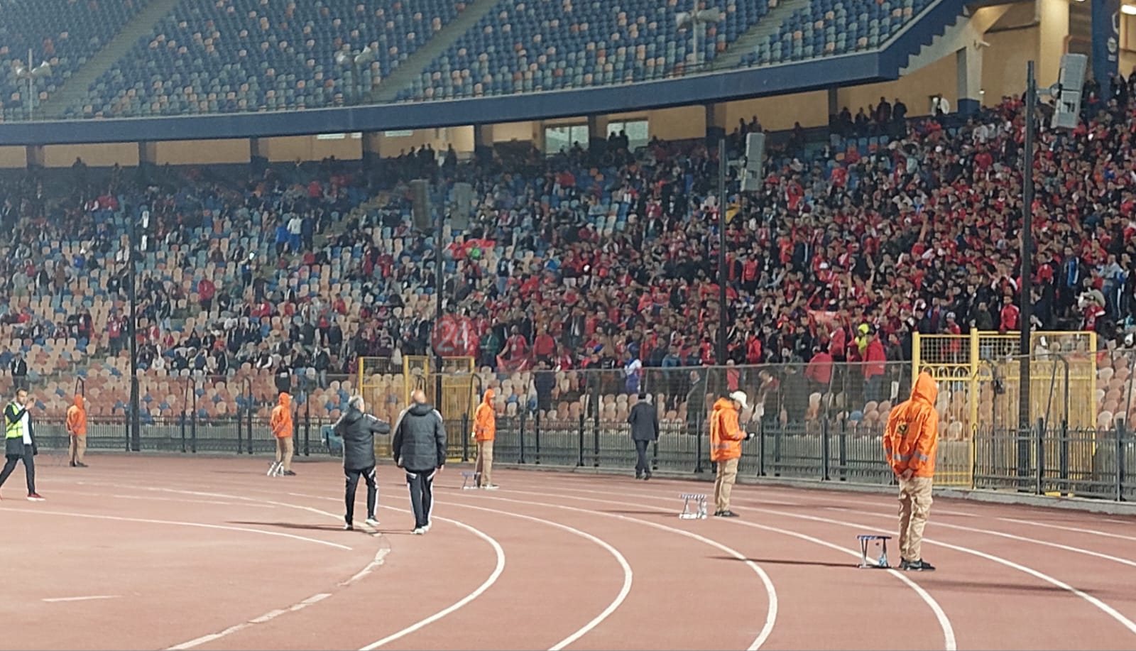 كولر وجماهير الأهلي (1)