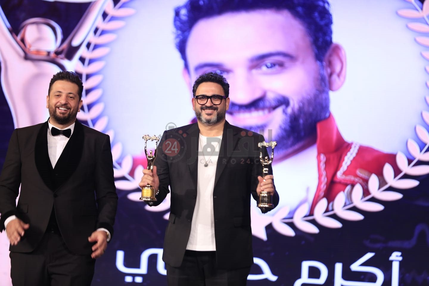 تكريم نجوم الفن في حفل توزيع جوائز وشوشة للأفضل 2022 (28)