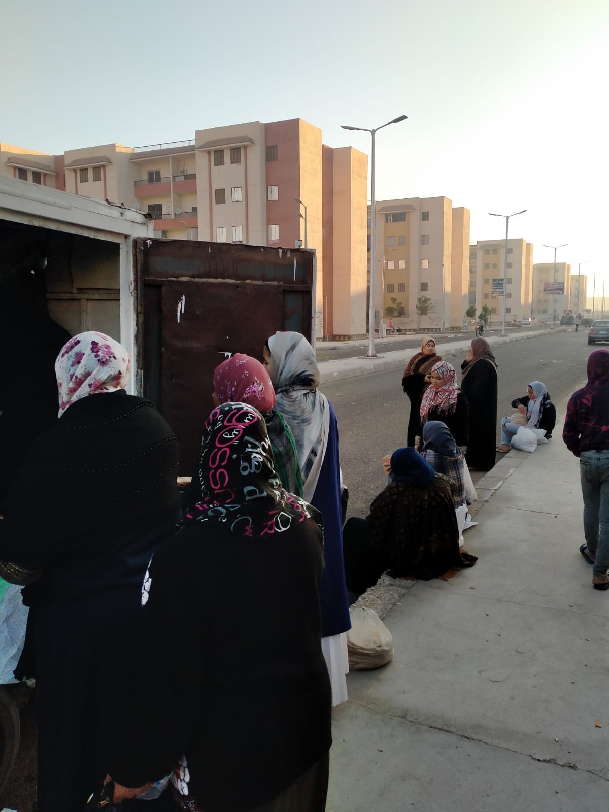 سيارات الخبز بالعاشر من رمضان 03