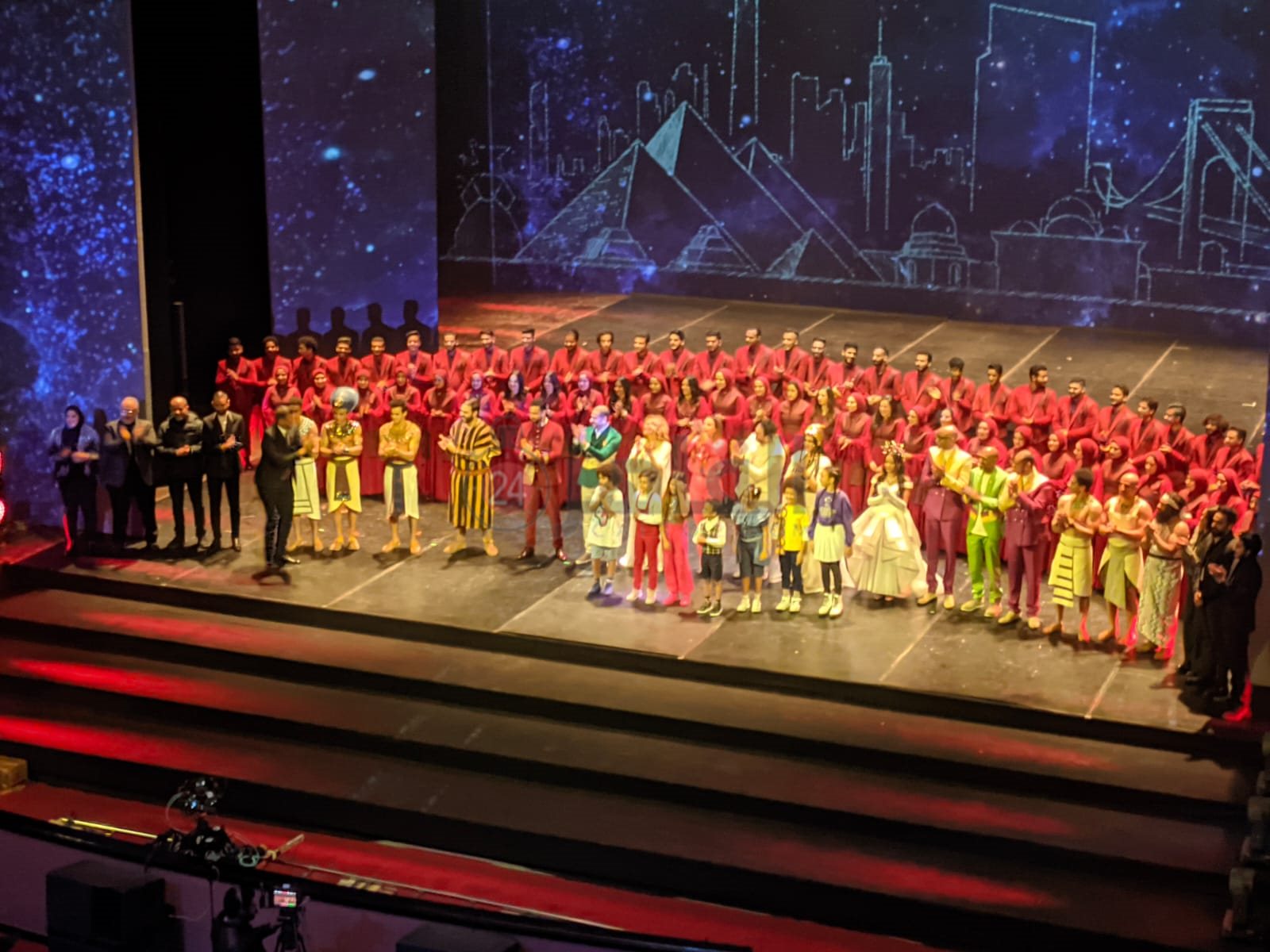 مسرحية تقدر (12)