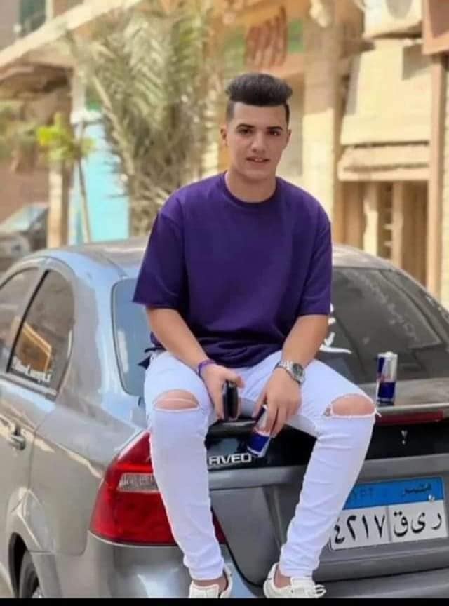 الطالب أحمد رشدي السيد عبدالعال