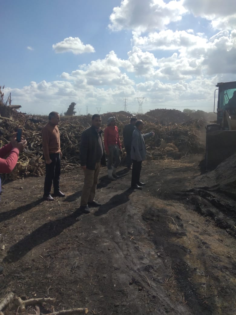 إزالة 207 مكمورة فحم عشوائية بمركز الدلنجات بالبحيرة