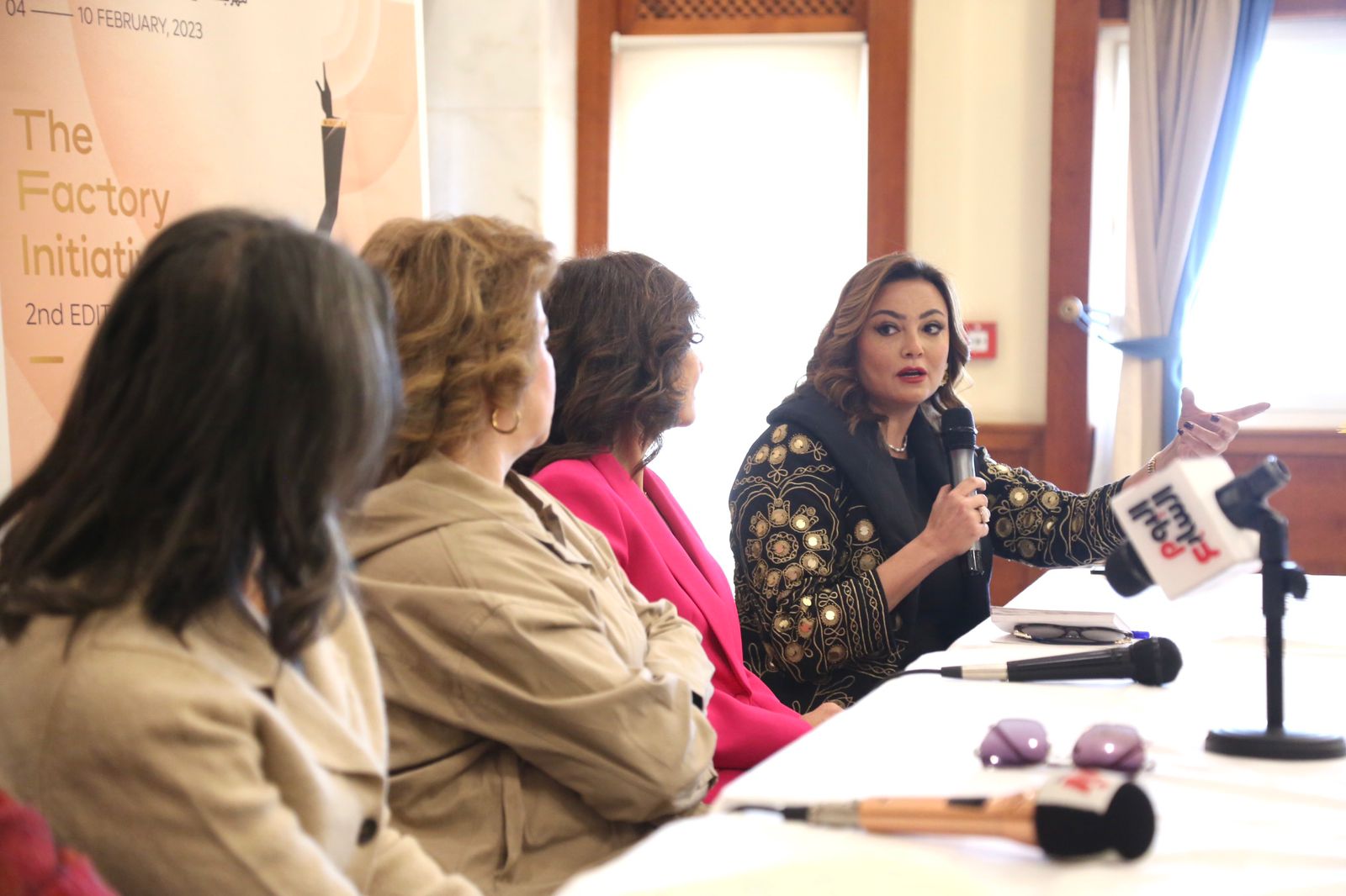 ندوة نساء في المشهدة السينمائي بمهرجان الأقصر للسينما الأفريقية (8)