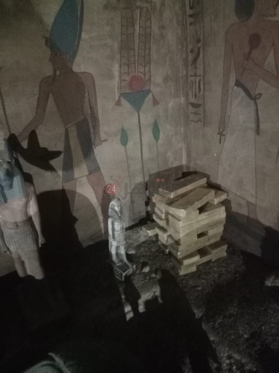 المقبرة المزيفة