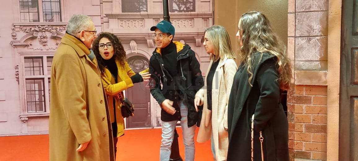 العرض الأول لـ مسرحية تشارلي تشابلن في مصر (16)