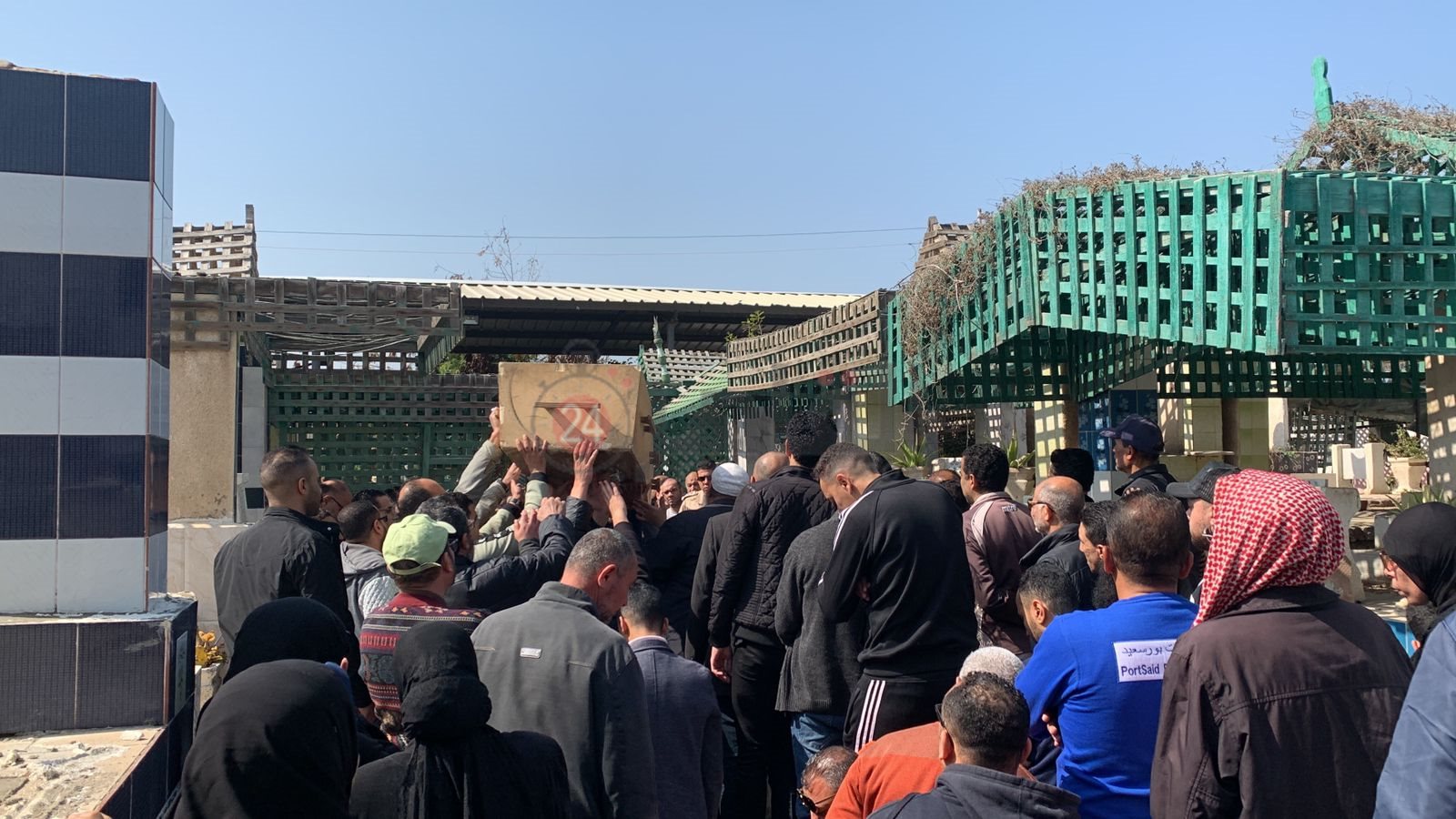 تشييع جثامين أسرة كاملة ببورسعيد4