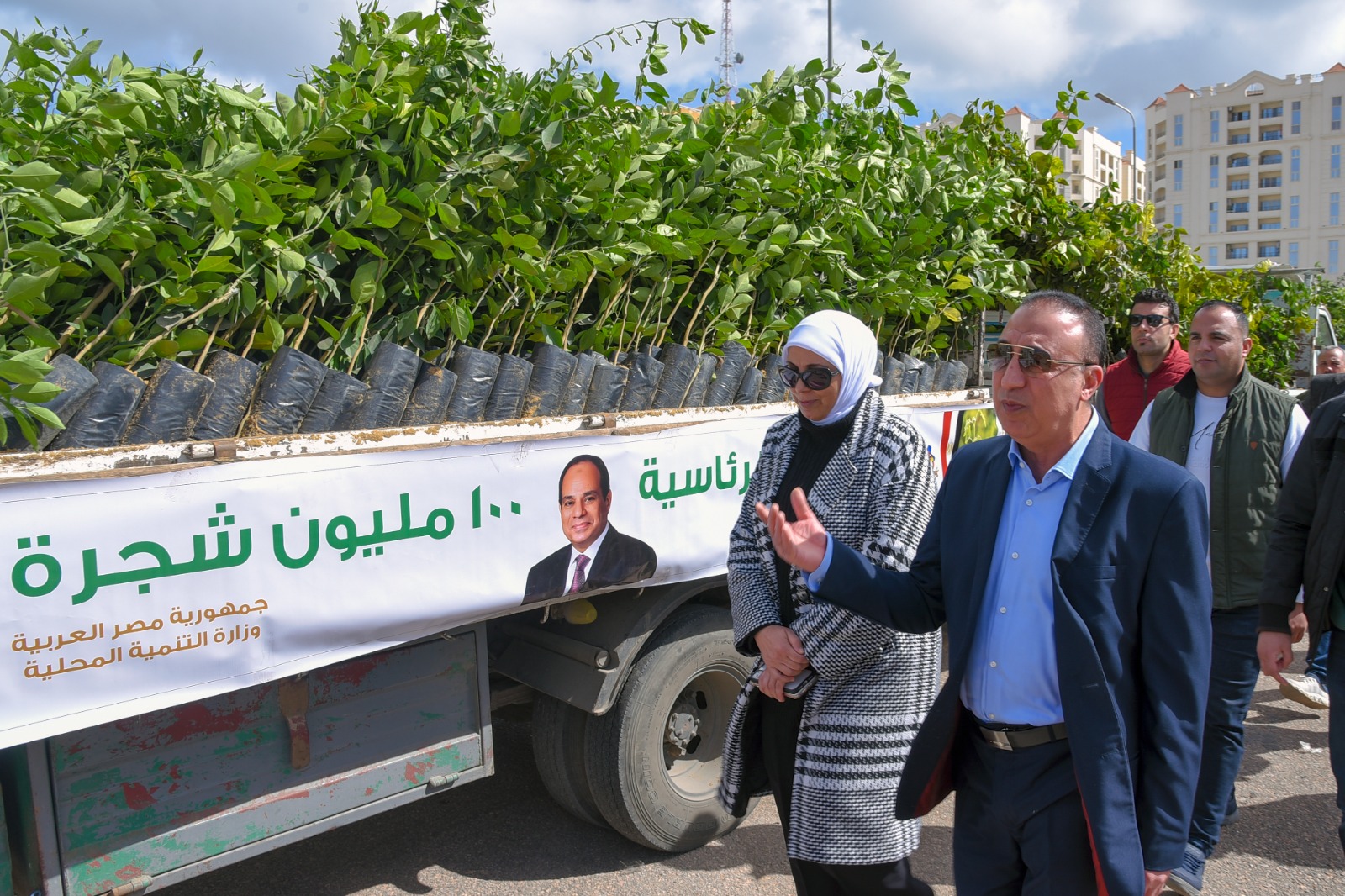 مبادرة 100مليون شجرة 