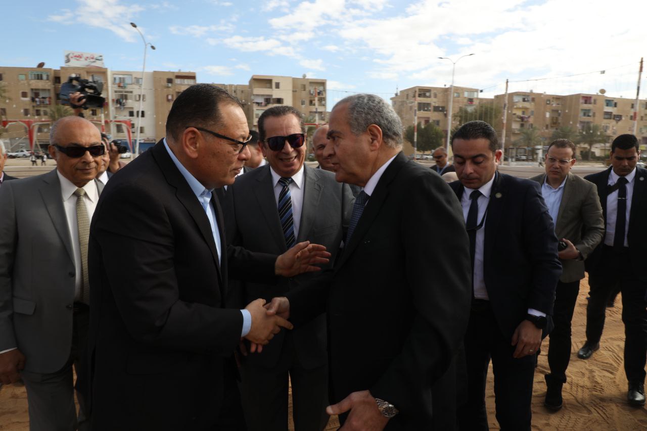 وزير التموين يفتتح معرض أهلا رمضان بالعاشر من رمضان 02