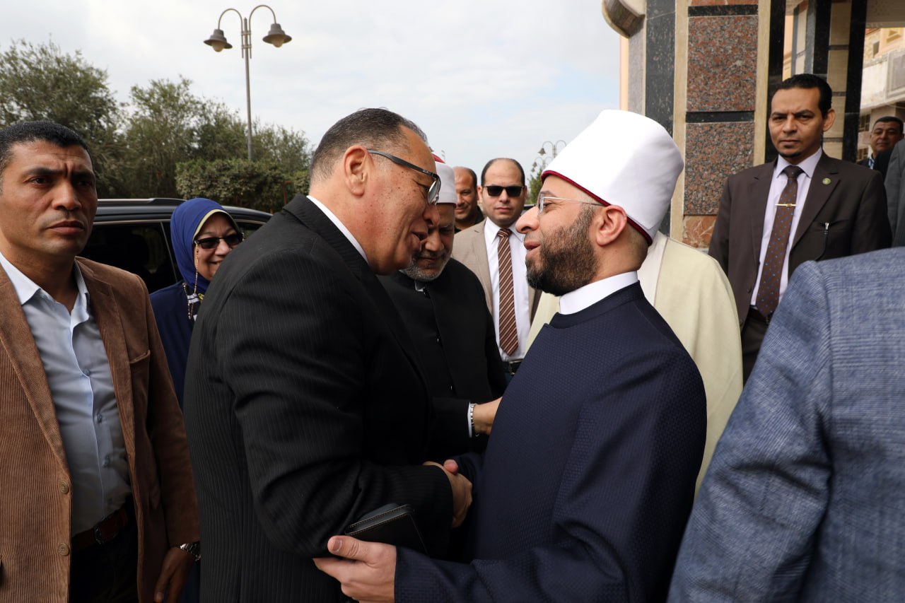 أسامة الأزهري يزور كلية أصول الدين بالشرقية 02